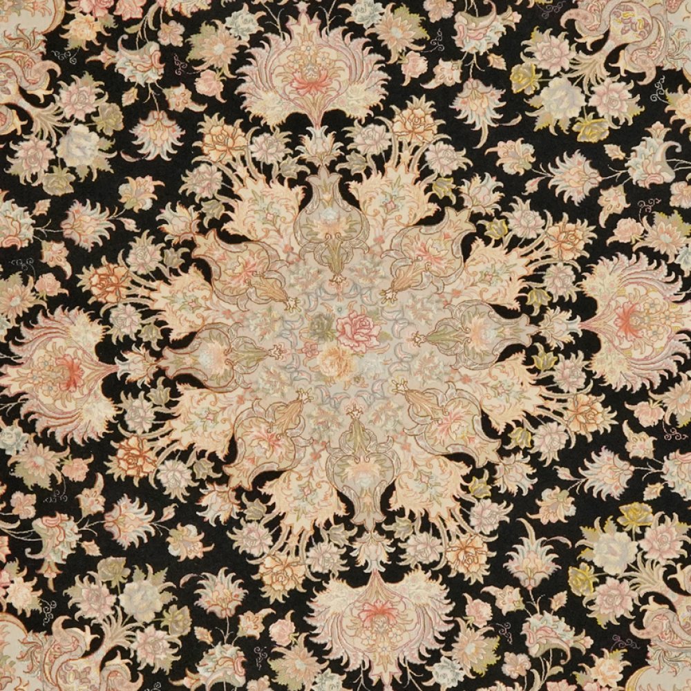 Tabriz Round — Hand-knotted, 252x252 cm, Black, 70% Schurwolle, 30% Seide | View 4