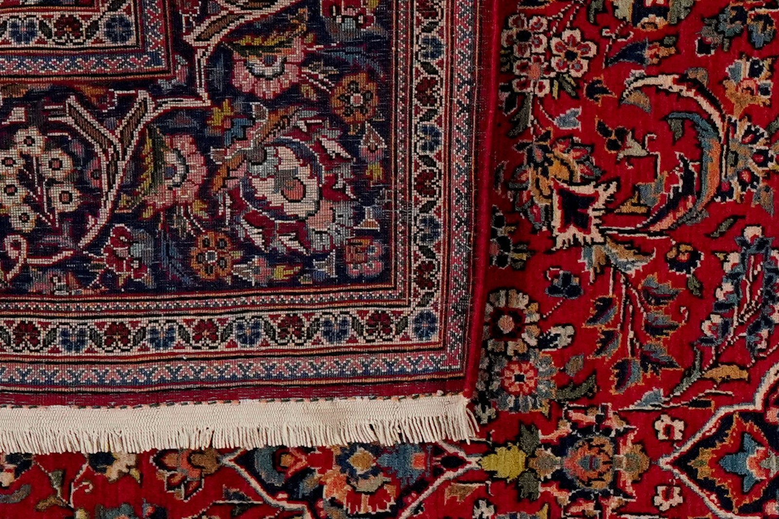 Kashan — Hand-knotted, 139x208 cm, Red, 100% Virgin Wool | View 6