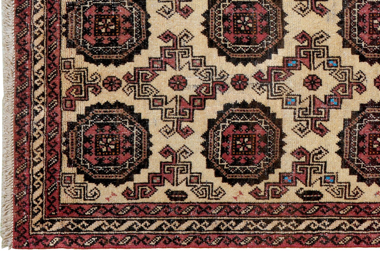 Shiraz — Hand-knotted, 62x92 cm, Red, 100% Virgin Wool | View 3