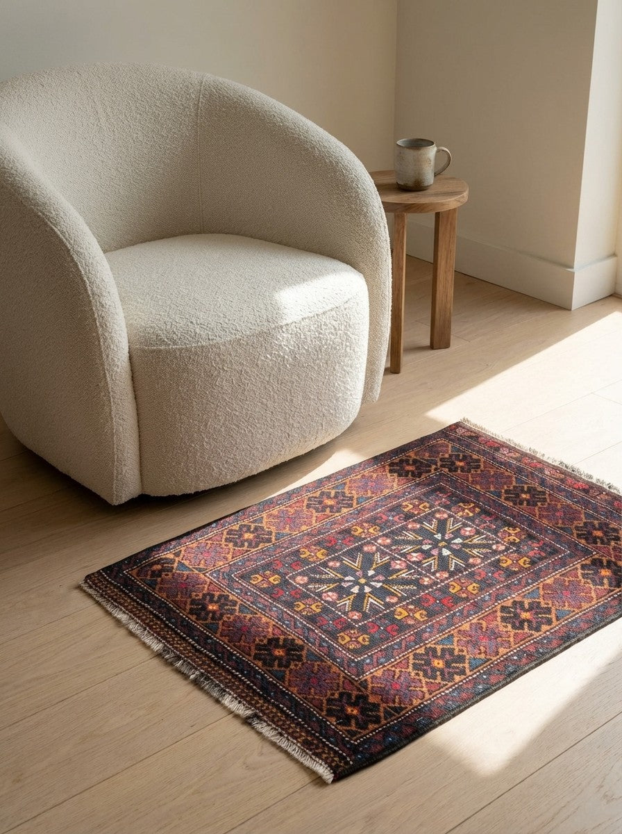 Belutch — Hand-knotted, 55x69 cm, Multicolor, 100% Virgin Wool | Detail view