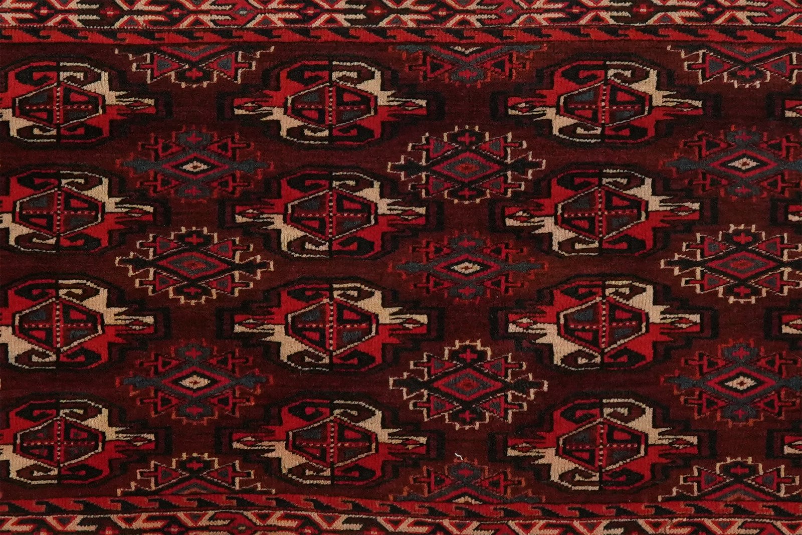 Buchara — Hand-knotted, 74x120 cm, Brown, 100% Virgin Wool | View 4