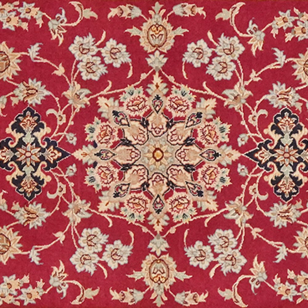 Isfahan — Hand-knotted, 83x221 cm, Red, 95% Schurwolle, 5% Seide | View 4