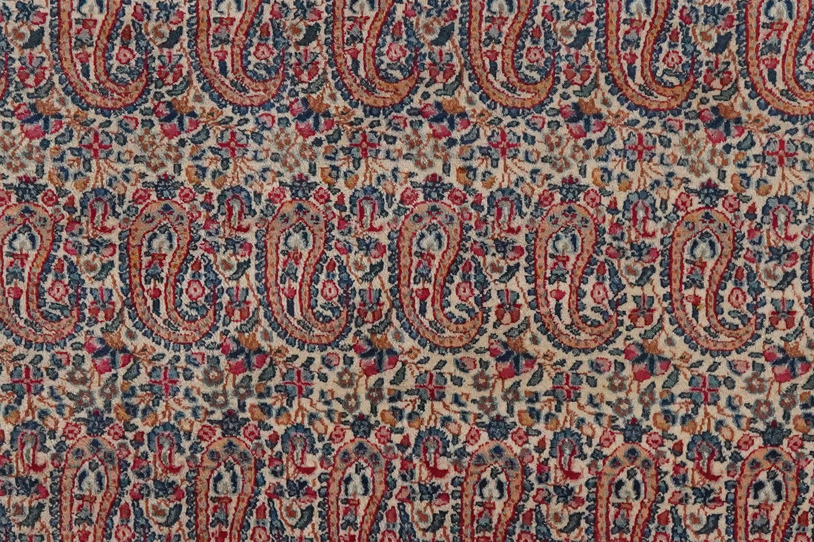 Ravar — Hand-knotted, 90x118 cm, Beige, 100% Virgin Wool | View 4
