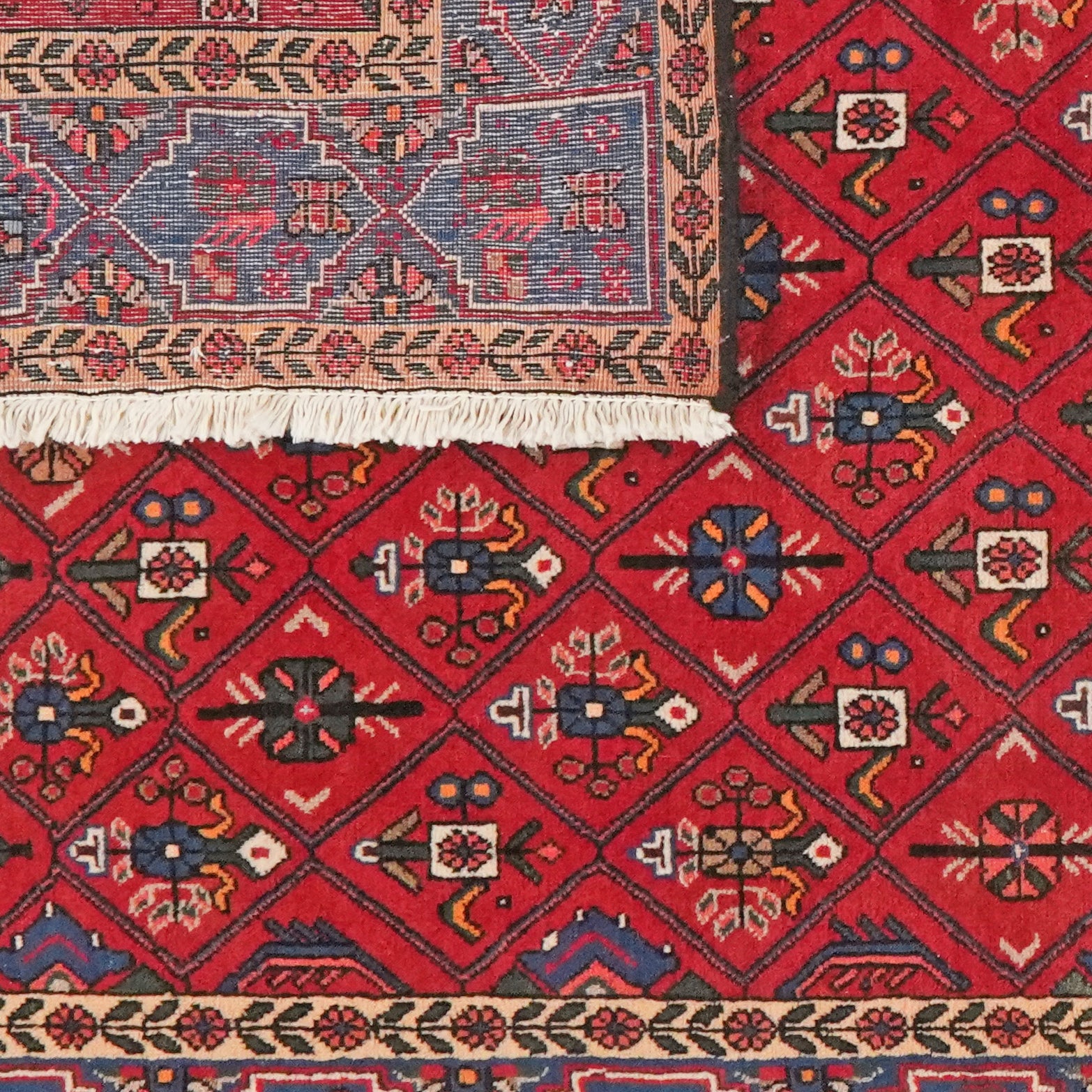 Abadeh — Hand-knotted, 105x152 cm, Red, 100% Virgin Wool | View 6