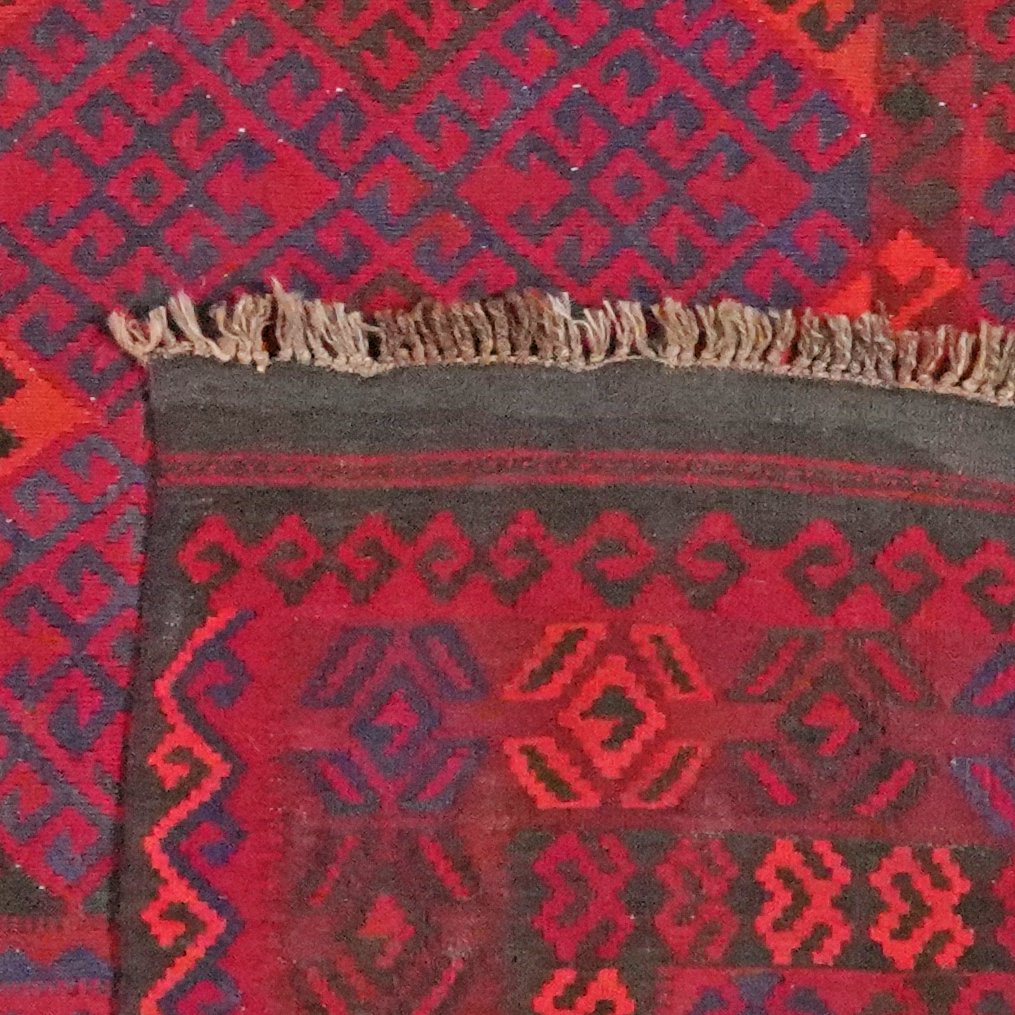 Kelim Gashgai Old — Handmade, 209x321 cm, Red, 100% Virgin Wool | View 6