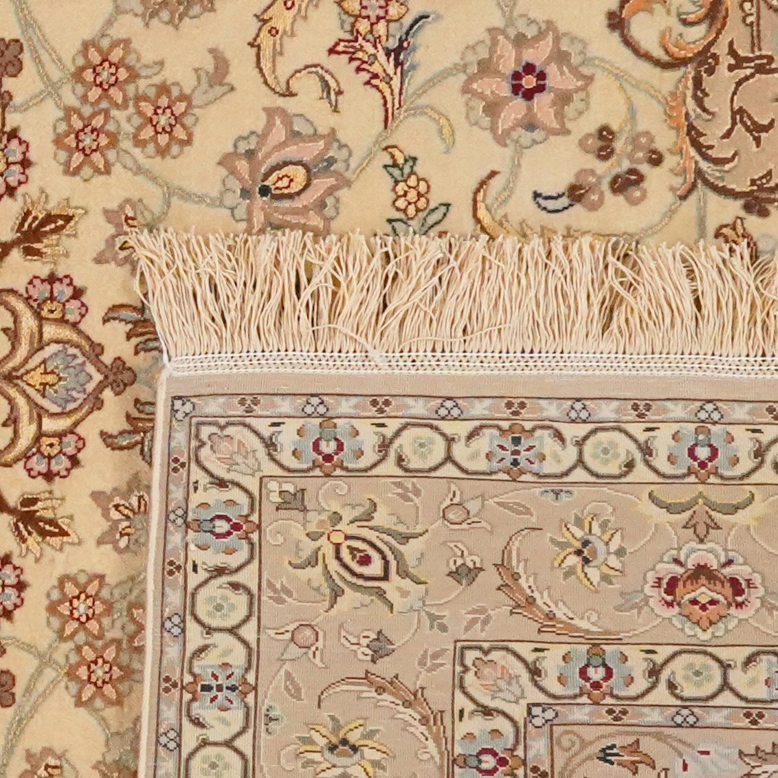 Isfahan — Hand-knotted, 116x160 cm, Beige, 90% Schurwolle, 10% Seide | View 6