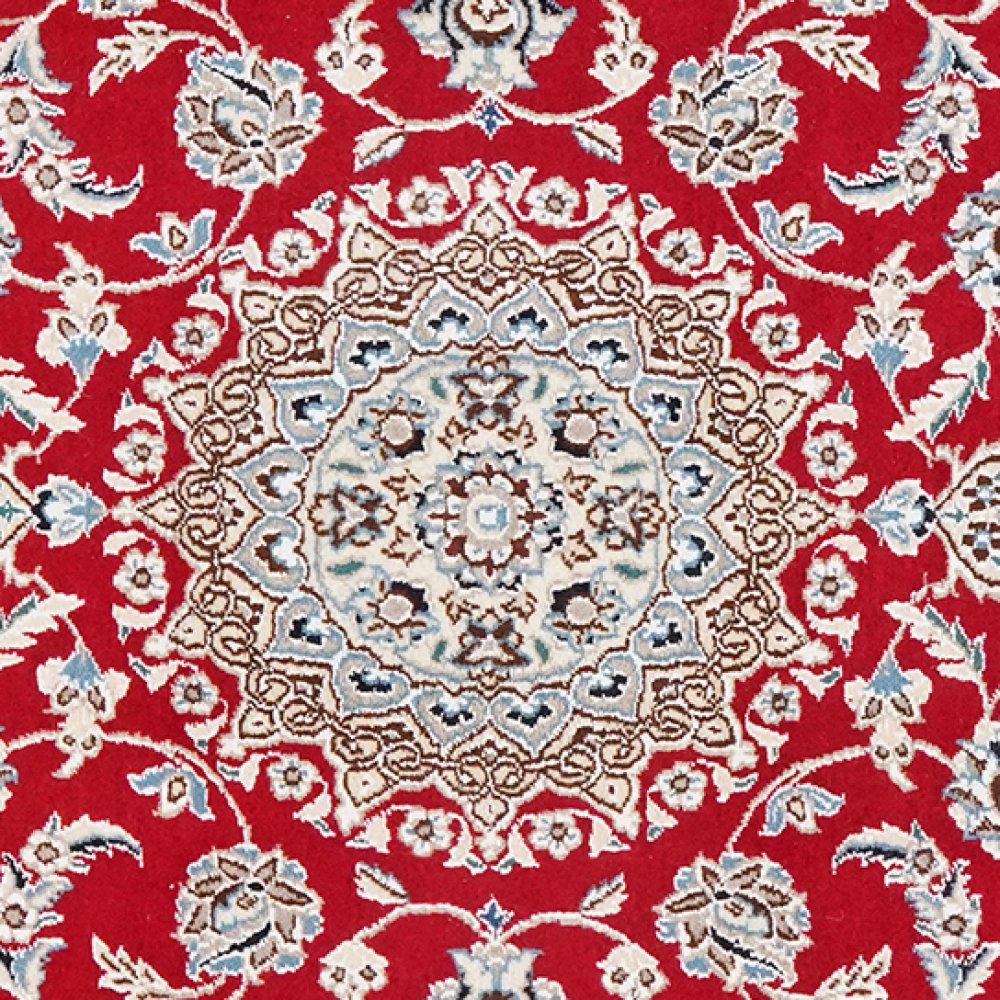 Nain 9La — Hand-knotted, 89x135 cm, Red, 100% Virgin Wool | View 4