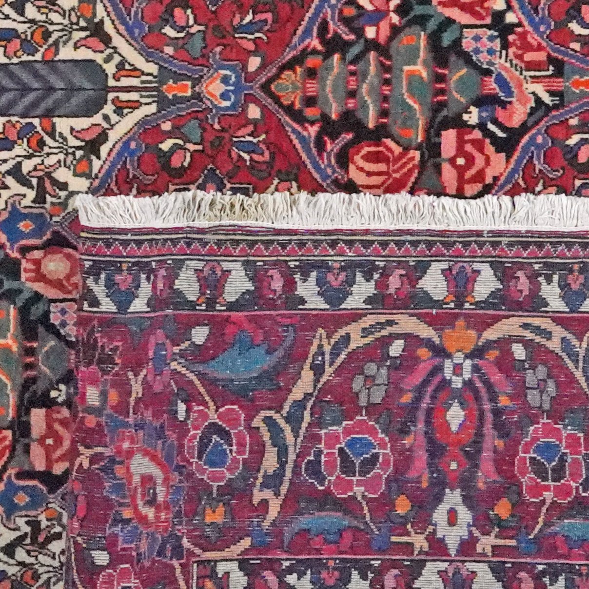 Bakhtiar — Hand-knotted, 315x413 cm, Red, 100% Virgin Wool | View 6