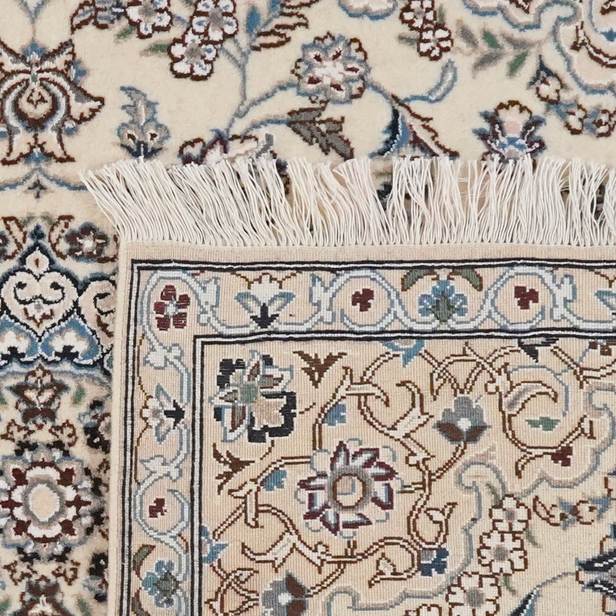 Nain 9La — Hand-knotted, 88x138 cm, Beige, 100% Virgin Wool | View 6