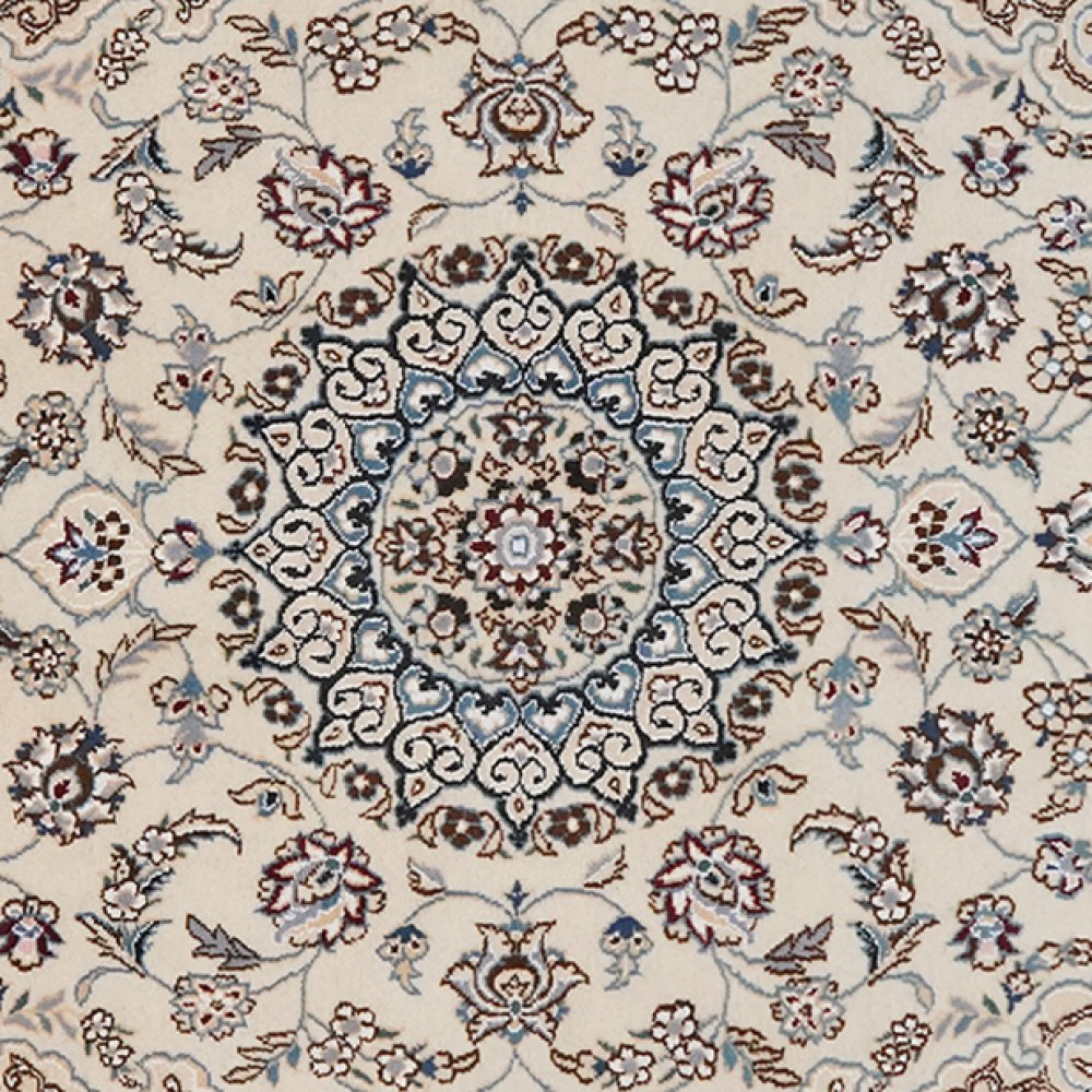 Nain 9La — Hand-knotted, 90x140 cm, Beige, 100% Virgin Wool | View 4