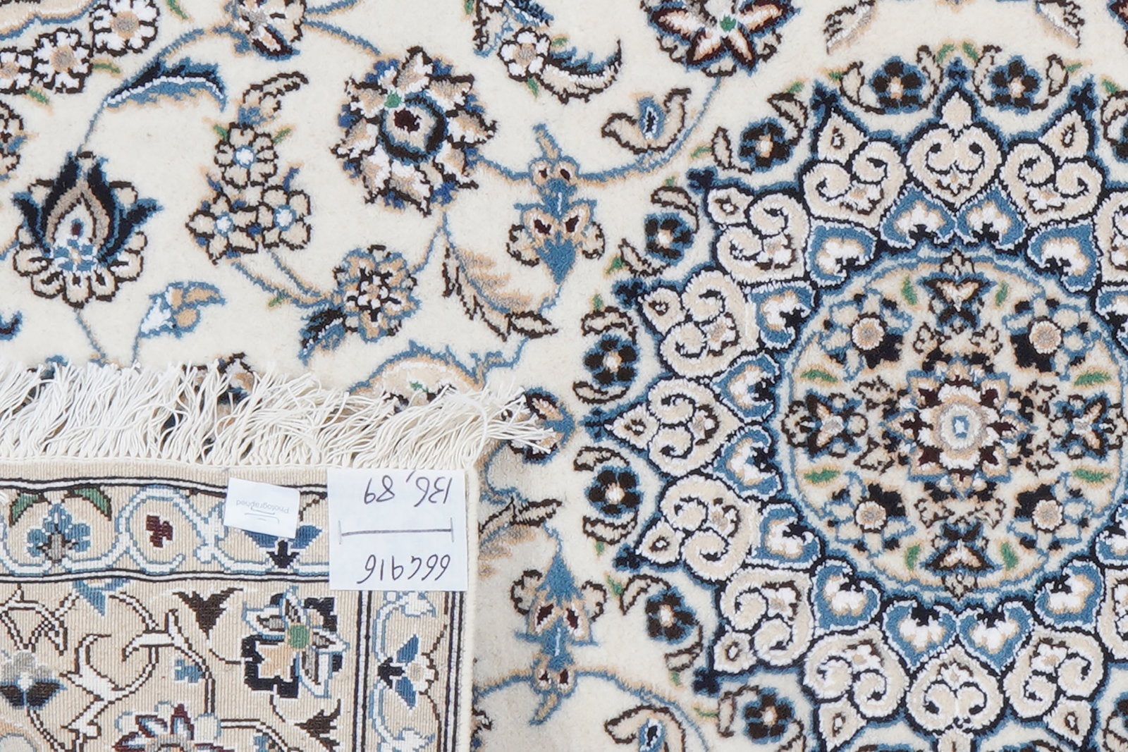 Nain 9La — Handgefertigt, 136x89 cm, Beige, 100% Virgin Wool | View 8