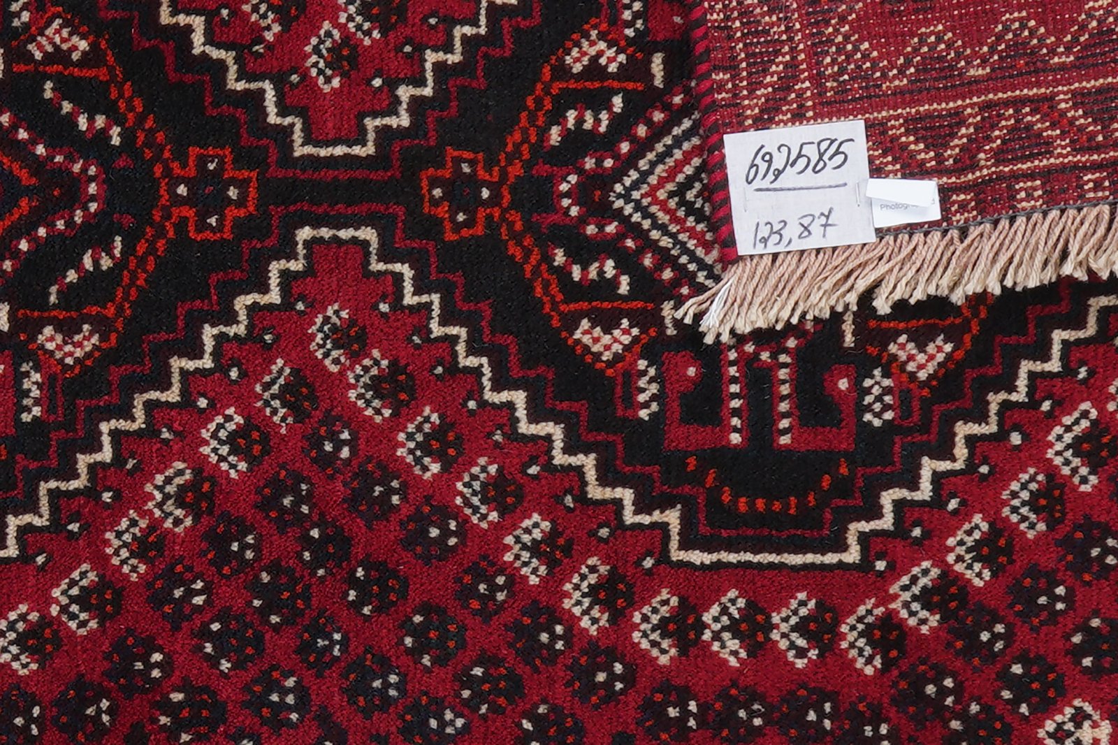 Shiraz — Hand-knotted, 87x123 cm, Red, 100% Virgin Wool | View 7