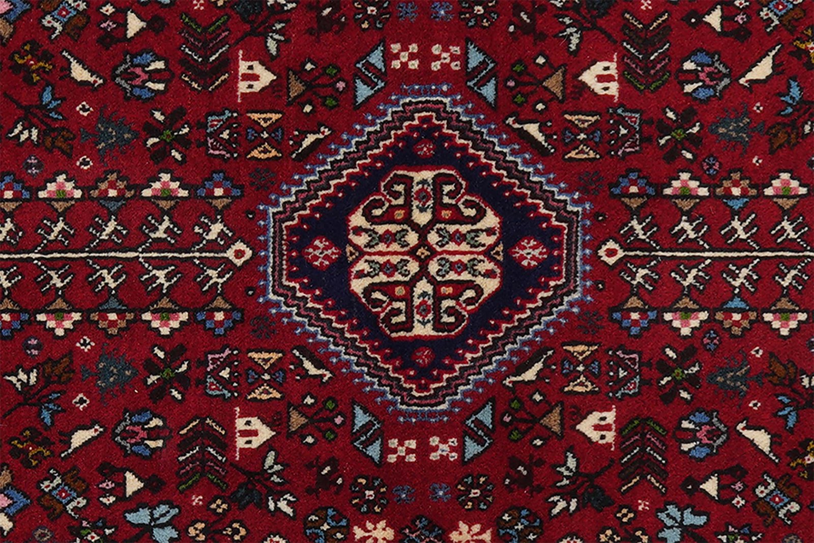 Abadeh — Hand-knotted, 105x154 cm, Red, 100% Virgin Wool | View 4
