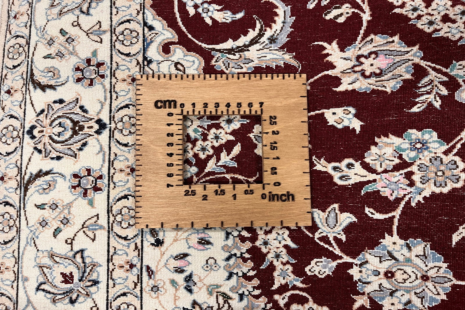 Nain 6La — Handgefertigt, 154x103 cm, Beige, 100% Virgin Wool | View 10