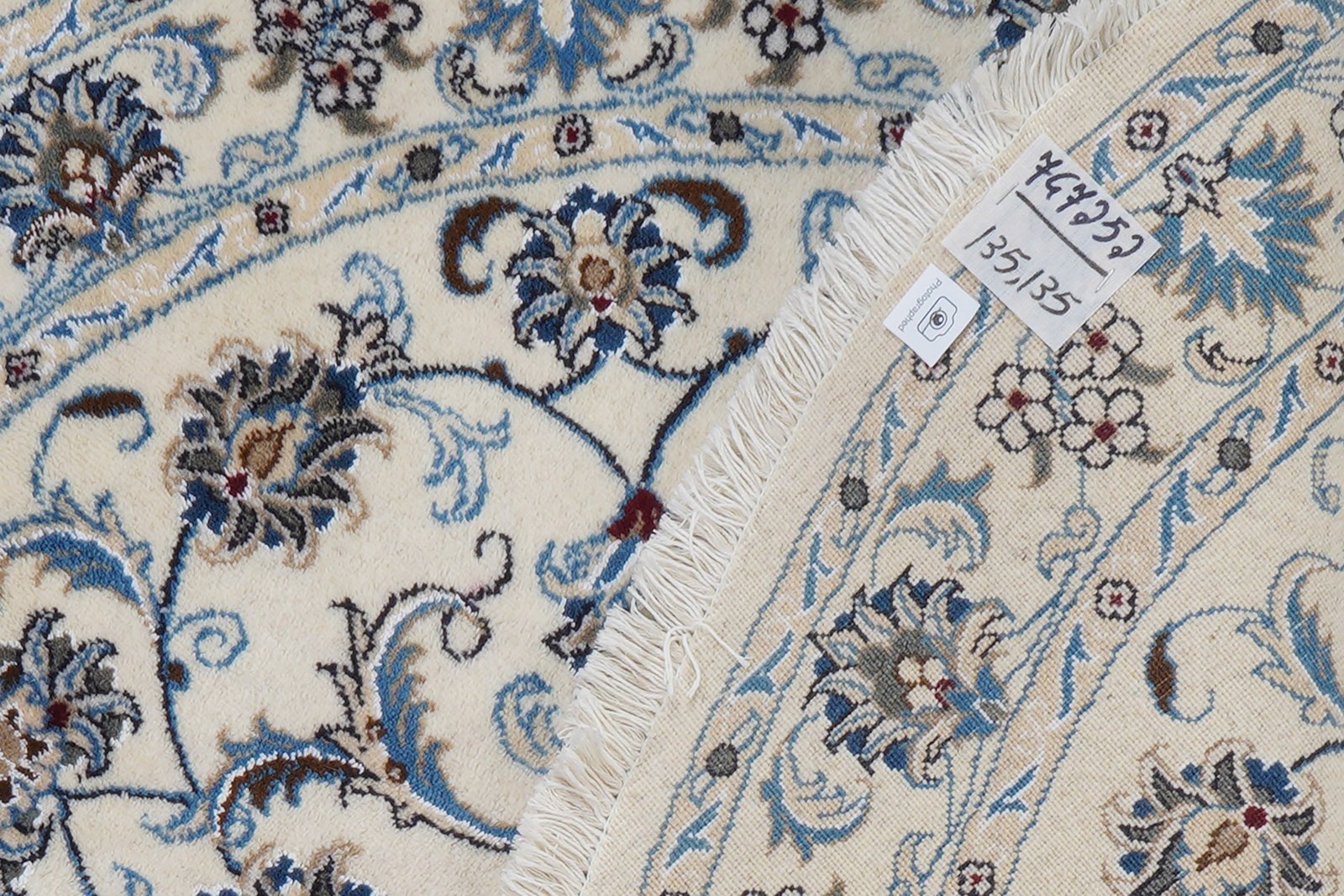 Nain — Hand-knotted, 135x135 cm, Beige, 100% Virgin Wool | View 6