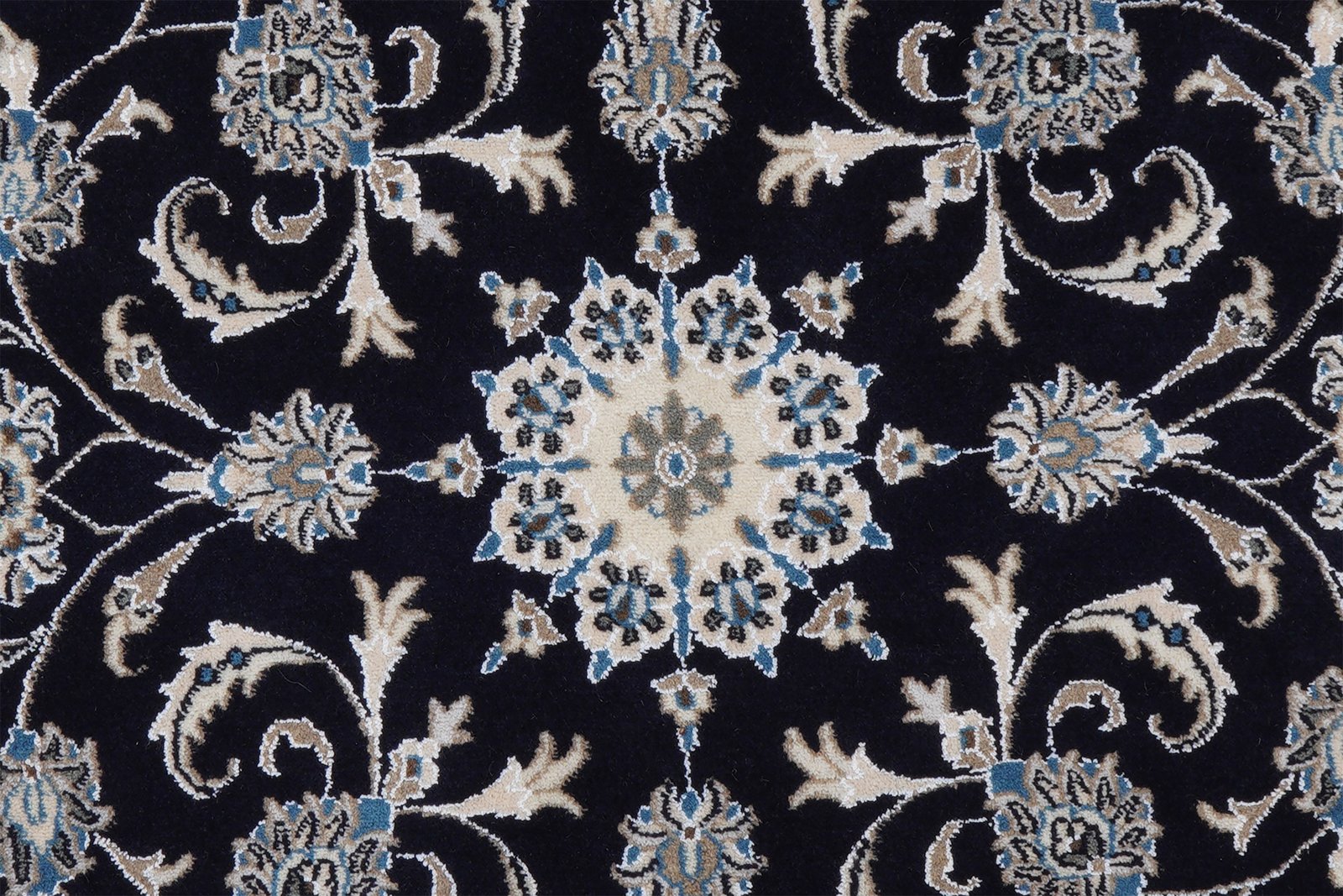 Nain — Hand-knotted, 142x142 cm, Blue, 100% Virgin Wool | View 8