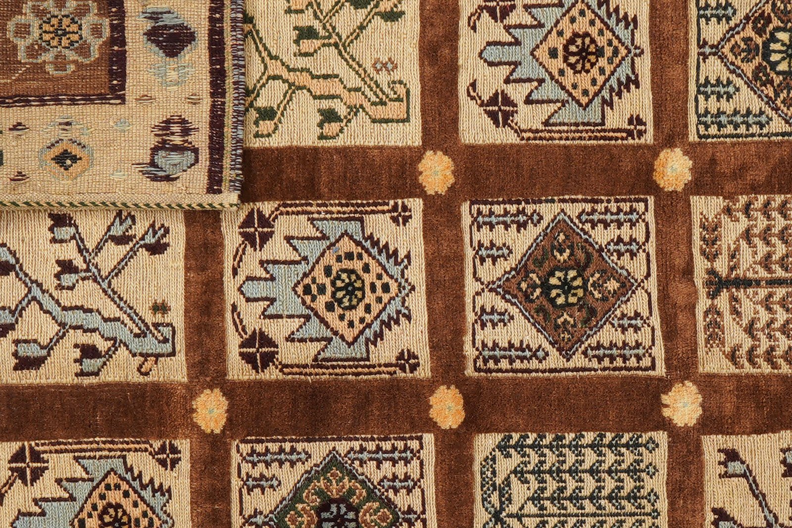 Kelim Belutch — Handmade, 133x174 cm, Brown, 100% Virgin Wool | View 7