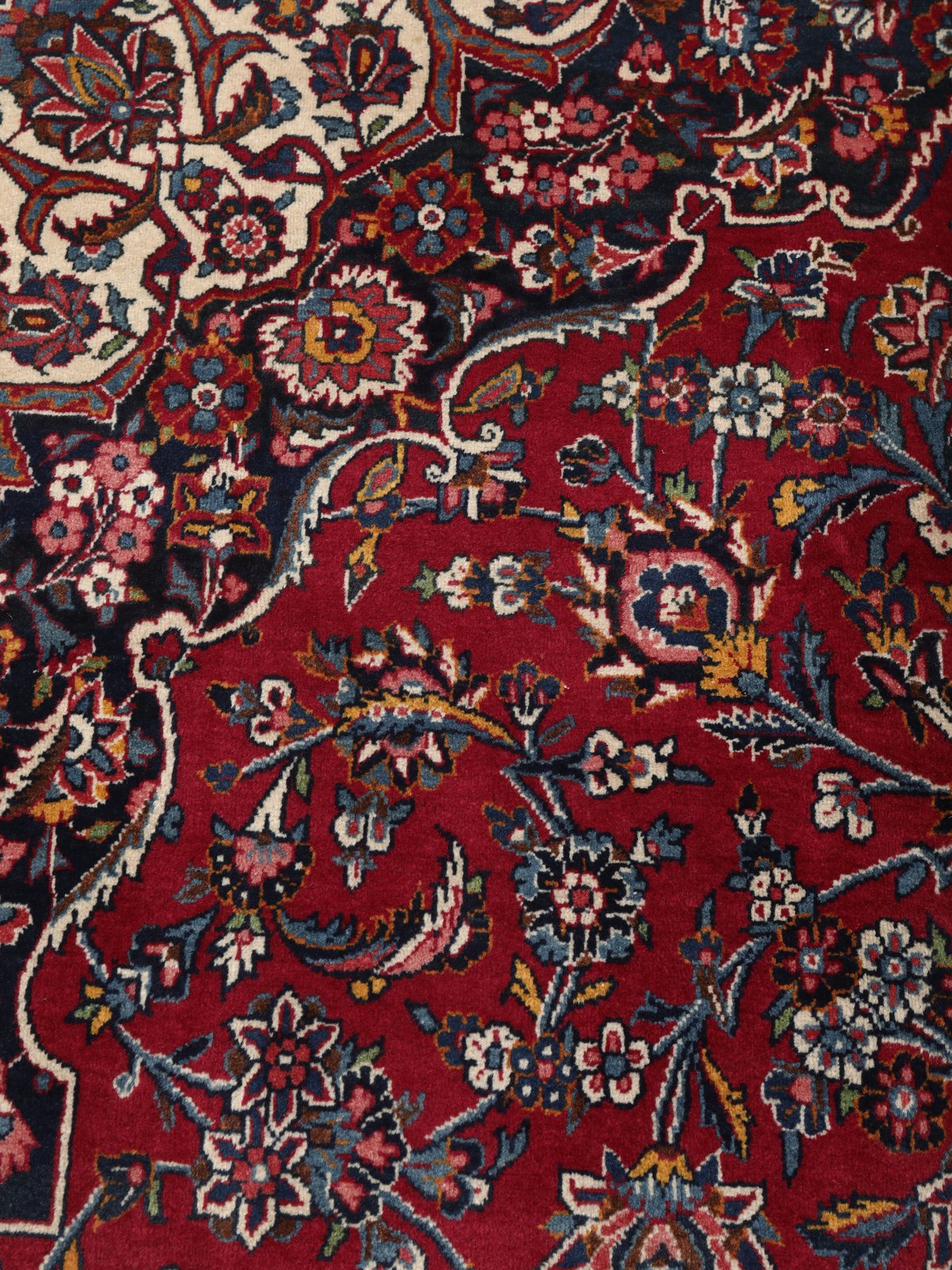 Kashan — Hand-knotted, 339x493 cm, 100% Virgin Wool | View 11