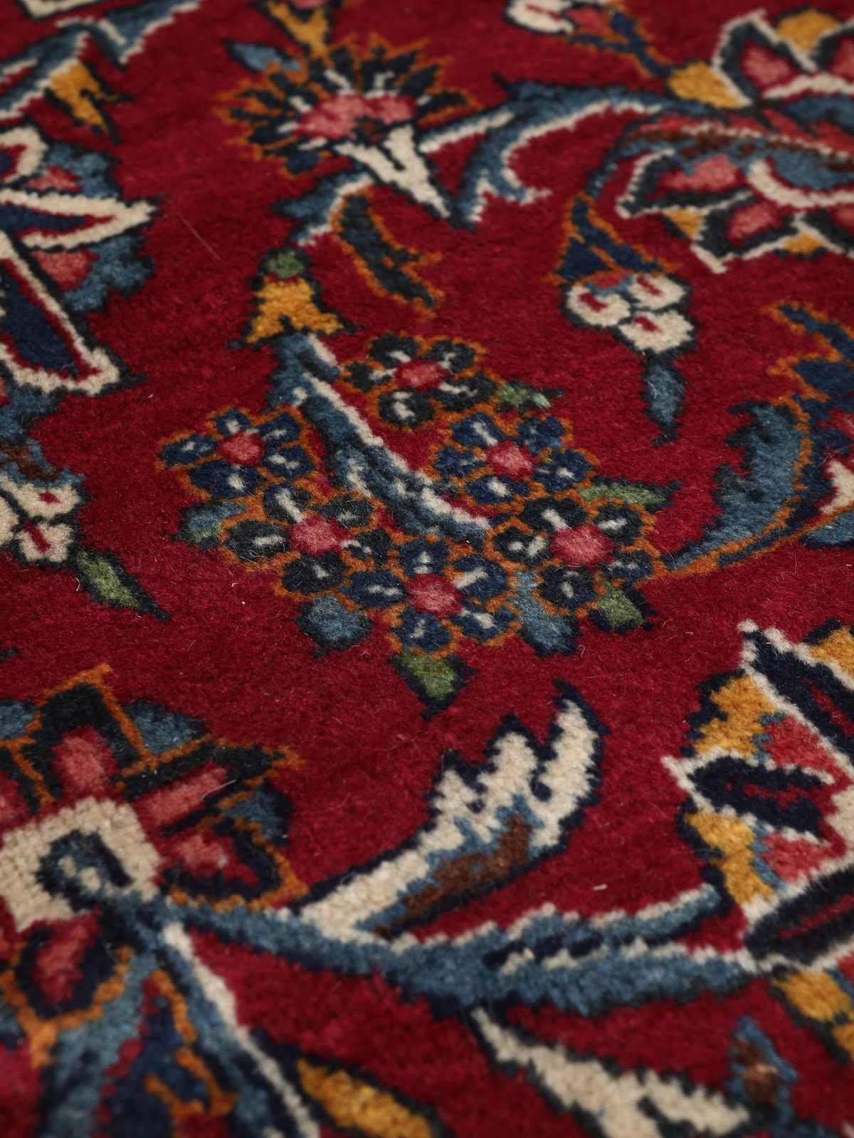 Kashan — Hand-knotted, 339x493 cm, 100% Virgin Wool | View 12