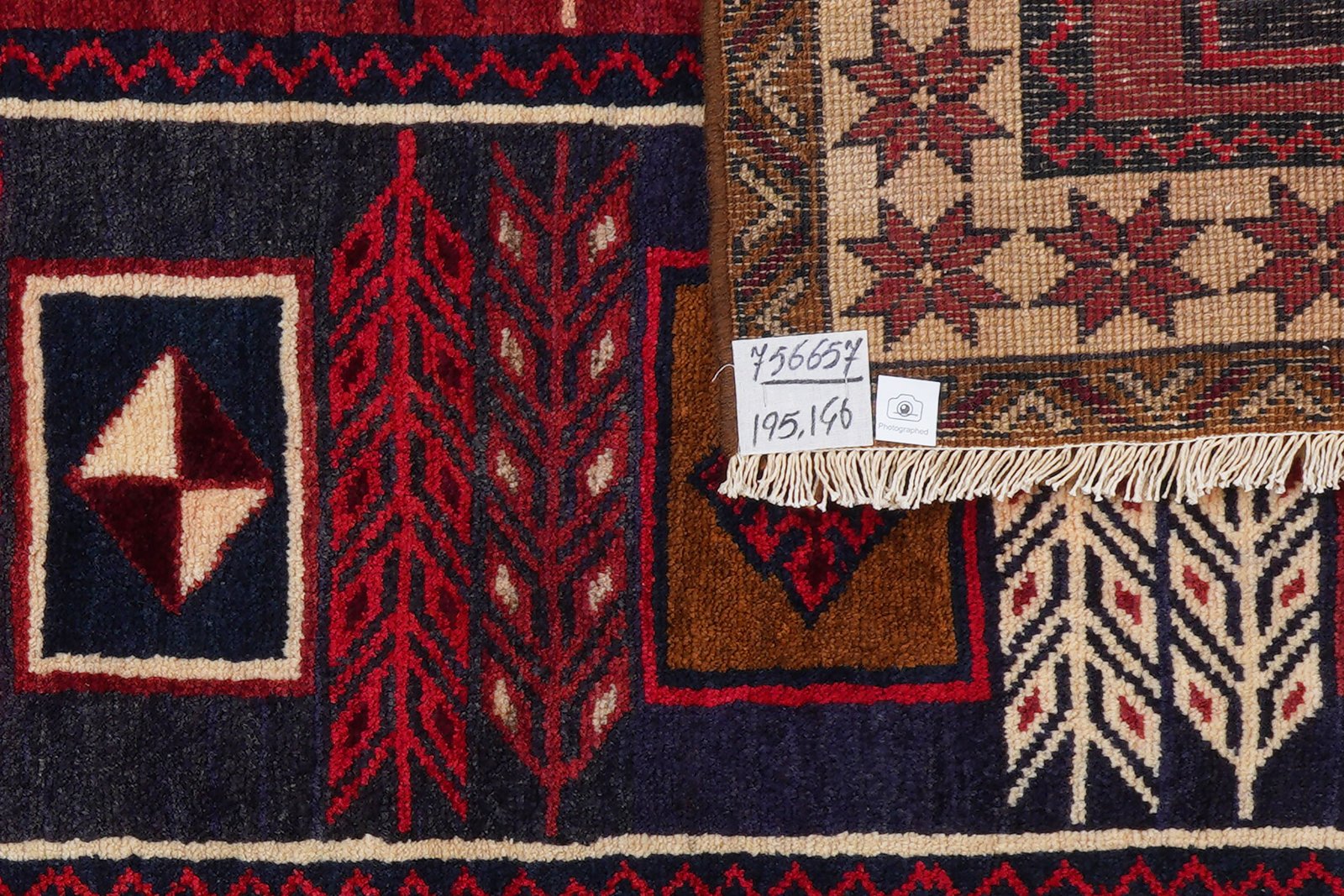 Lori — Hand-knotted, 146x195 cm, Multicolor, 100% Virgin Wool | View 6
