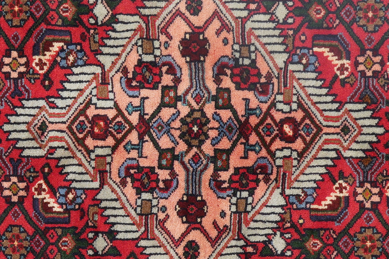 Assadabad — Handgefertigt, 202x128 cm, Beige, 100% Virgin Wool | View 8