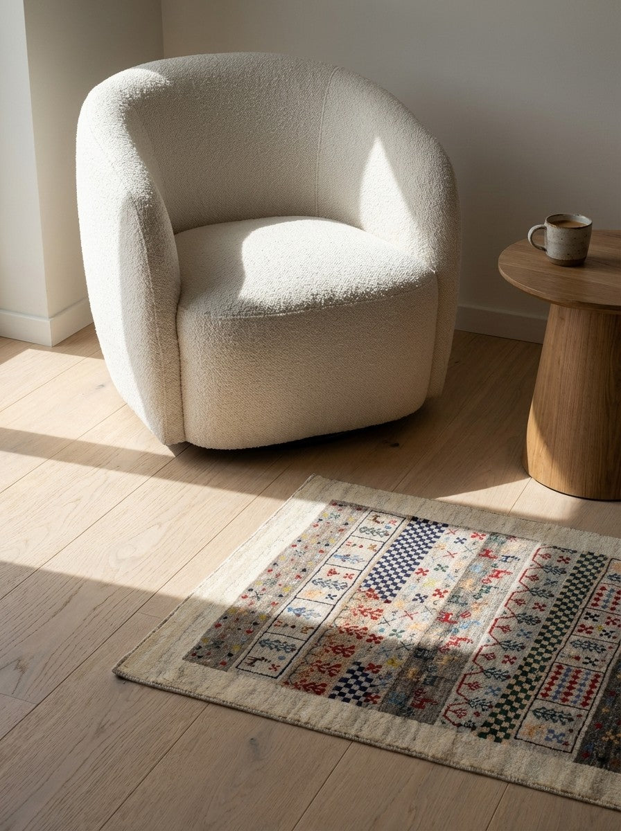 Rizbaf — Hand-knotted, 83x125 cm, Beige, 100% Virgin Wool | Detail view