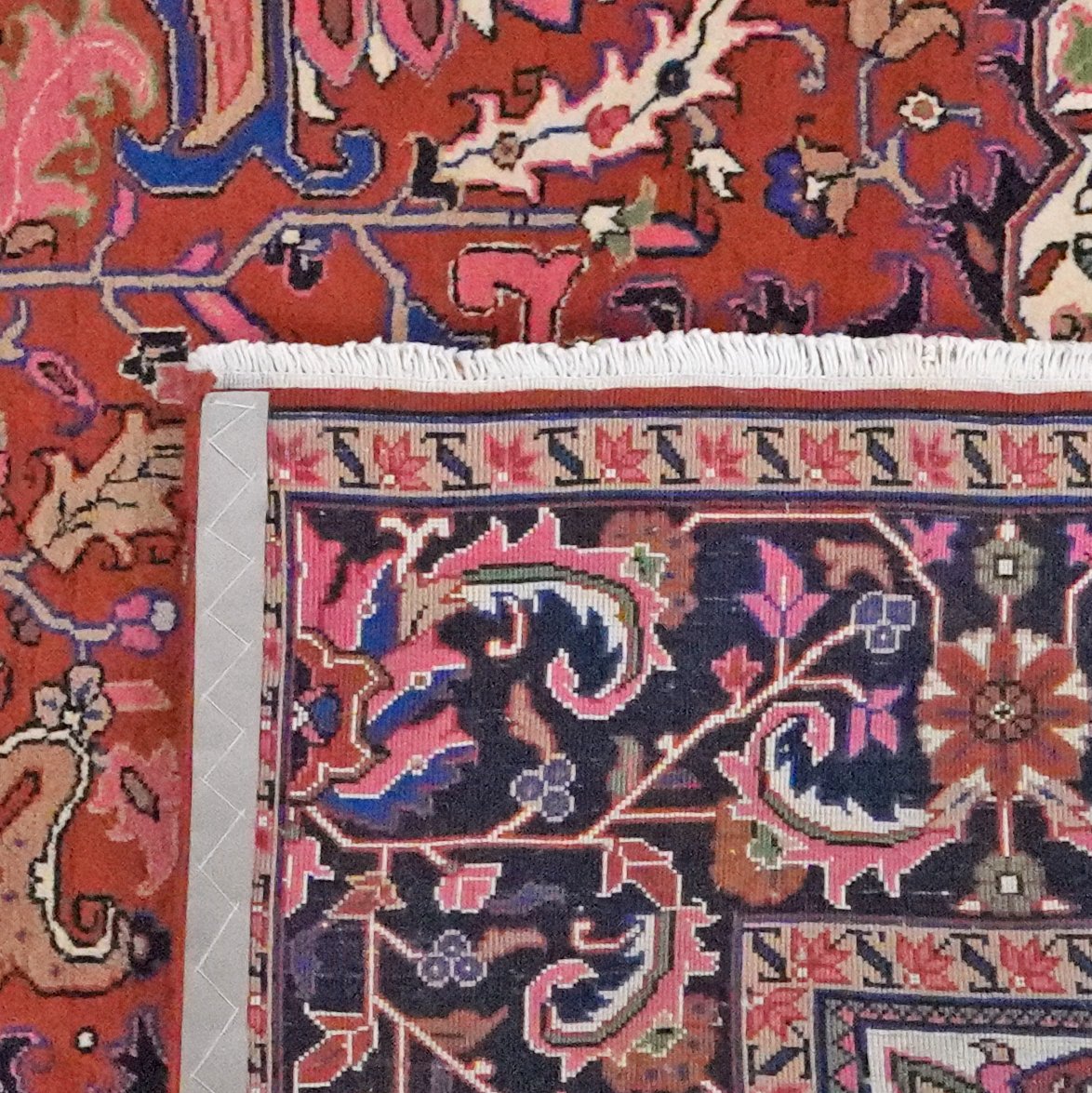 Heriz — Hand-knotted, 298x410 cm, Red, 100% Virgin Wool | View 6