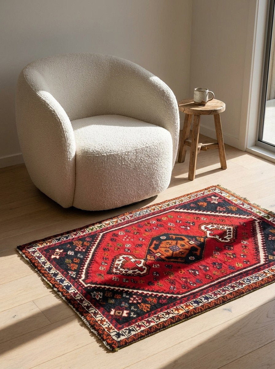 Gashgai — Handgefertigt, 122x86 cm, Beige, 100% Virgin Wool | Detail view