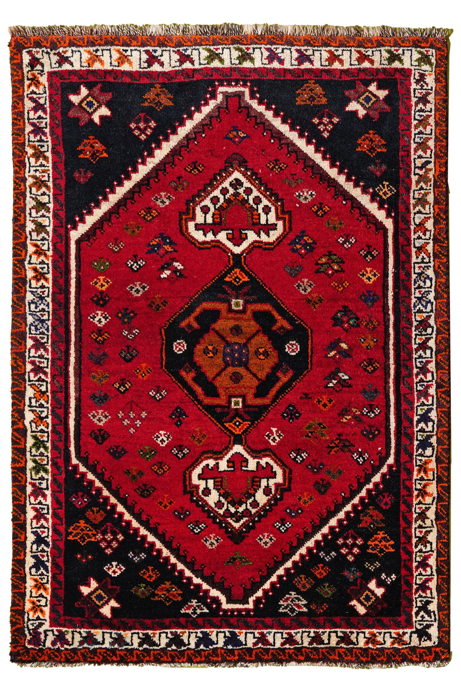 Gashgai — Handgefertigt, 122x86 cm, Beige, 100% Virgin Wool | Main view
