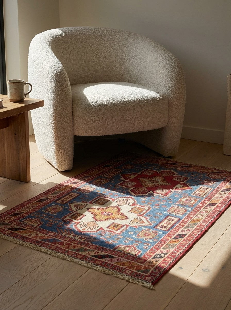 Sumak Shahsavan — Handmade, 108x154 cm, Blue, 100% Virgin Wool | Detail view