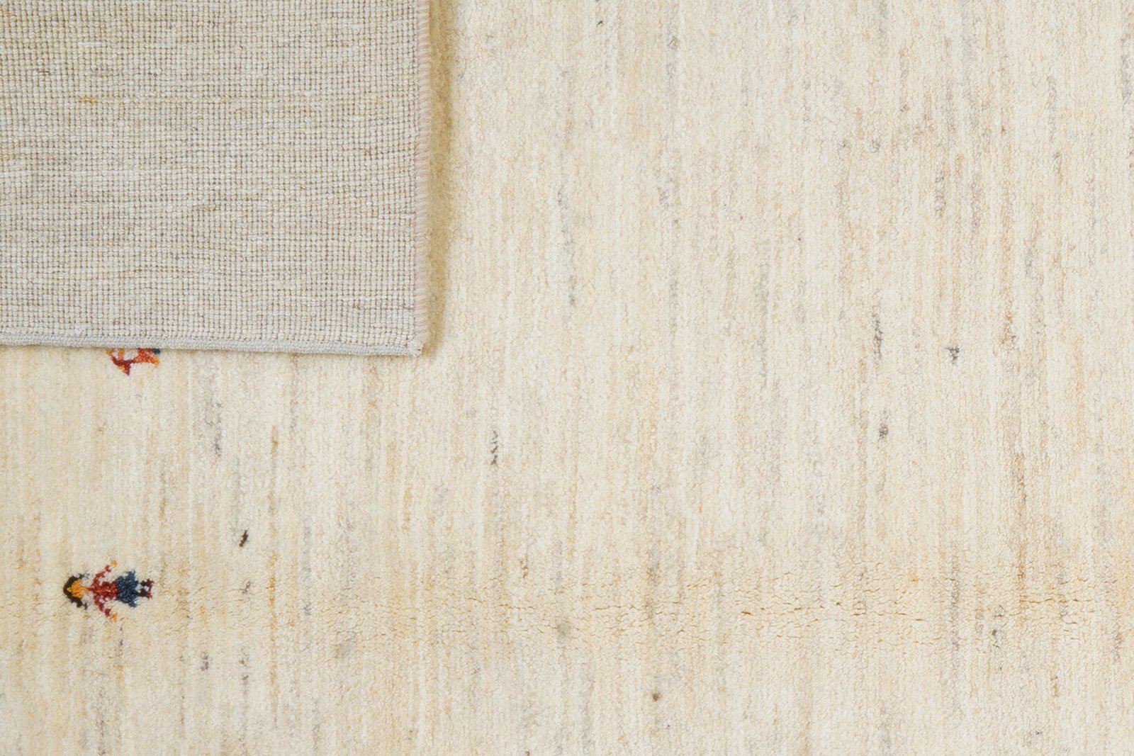 Gabbeh — Hand-knotted, 203x303 cm, Beige, 100% Virgin Wool | View 8