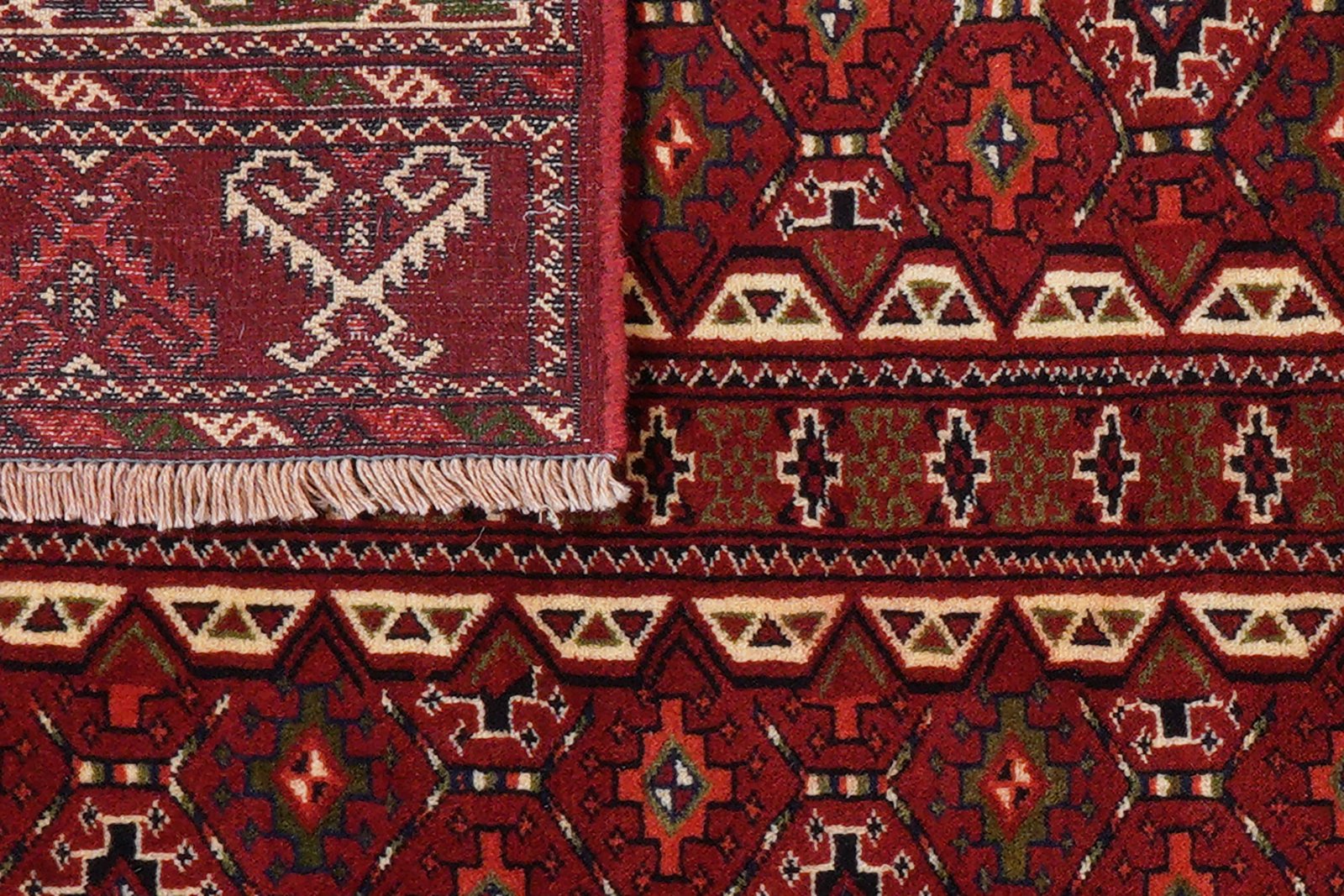 Turkman — Hand-knotted, 138x215 cm, Red, 100% Virgin Wool | View 8