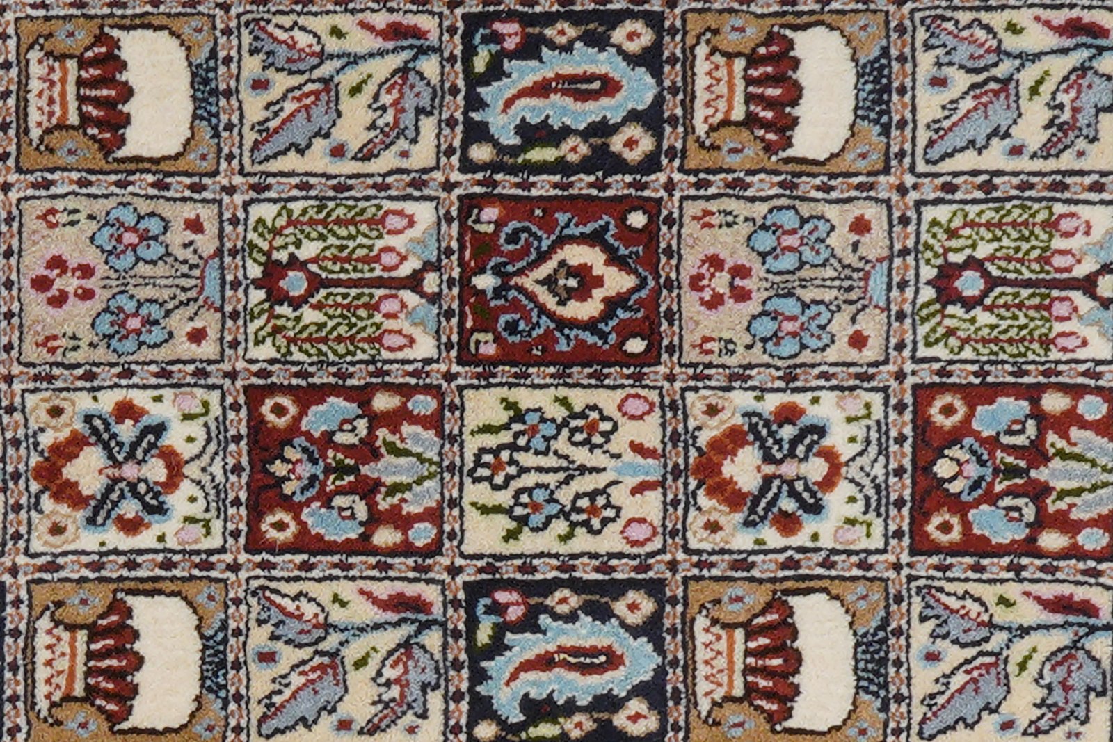 Moud Felder — Hand-knotted, 59x88 cm, Multicolor, 100% Virgin Wool | View 8