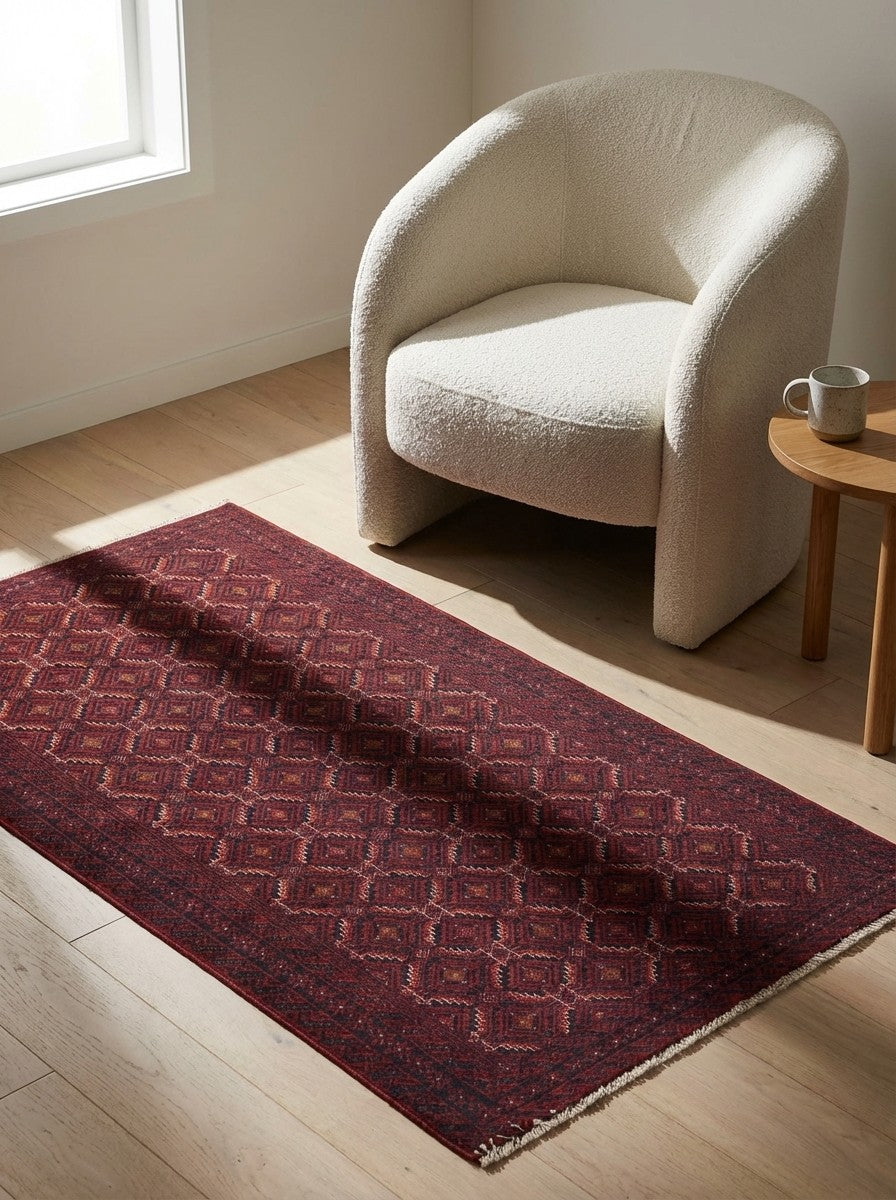Belutch — Hand-knotted, 102x190 cm, Multicolor, 100% Virgin Wool | Detail view
