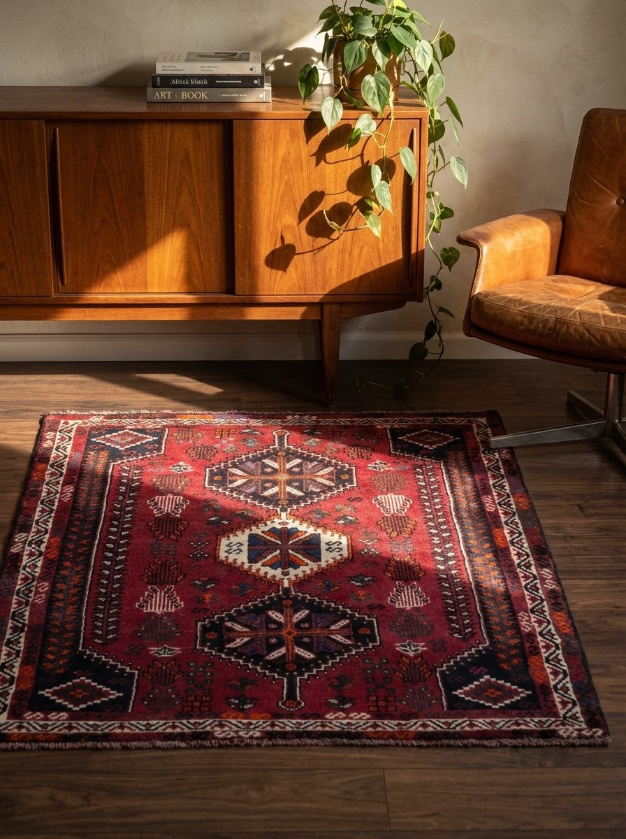 Gashgai — Hand-knotted, 117x162 cm, Red, 100% Virgin Wool | Back view