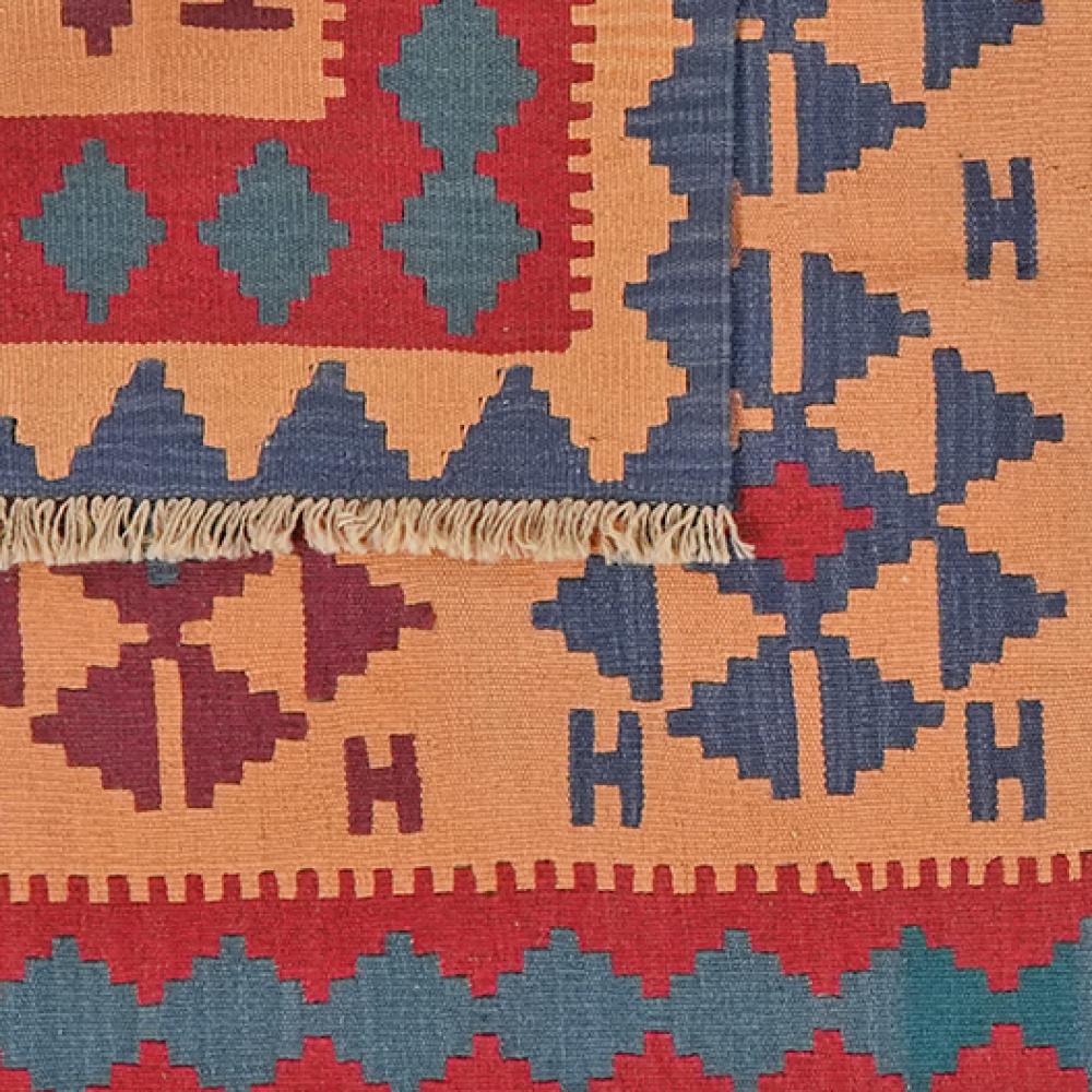 Kelim Gashgai — Handmade, 122x189 cm, Beige, 100% Virgin Wool | View 6
