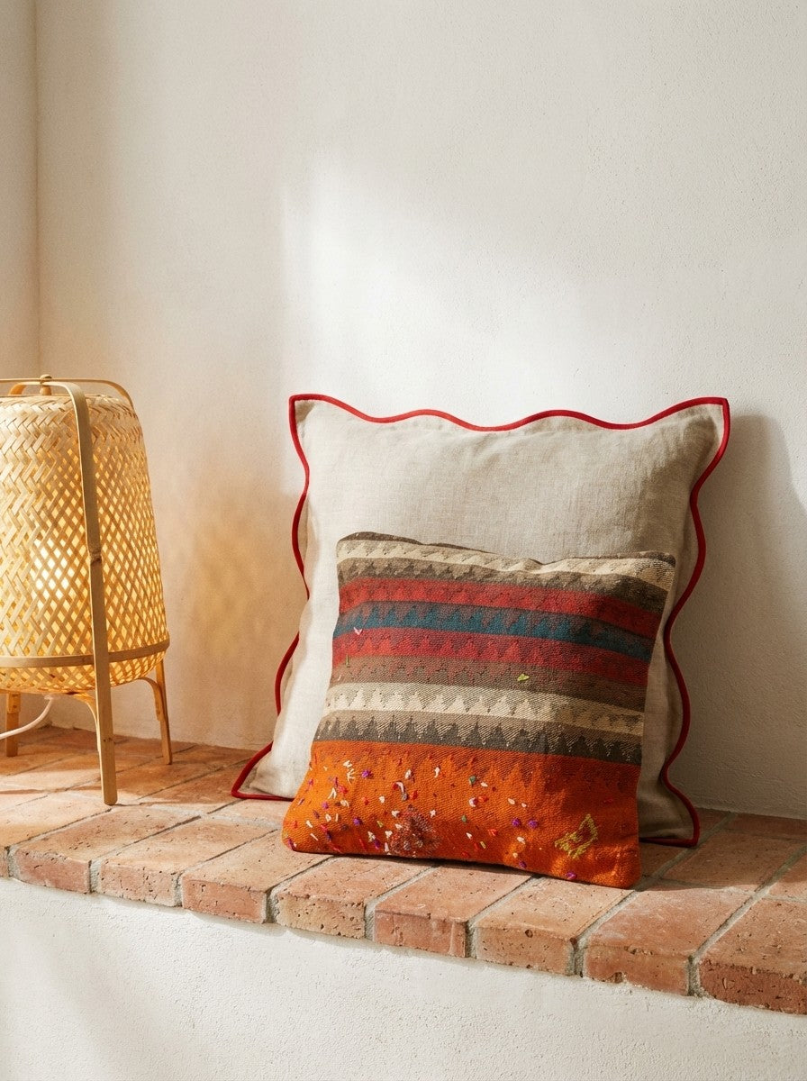 Kelim Kissen — Handmade, 65x65 cm, Multicolor, 100% Virgin Wool | Back view