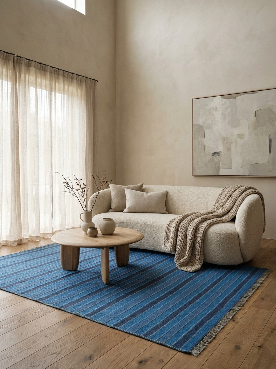 Kelim Gashgai — Handmade, 148x206 cm, Blue, 100% Virgin Wool | Detail view