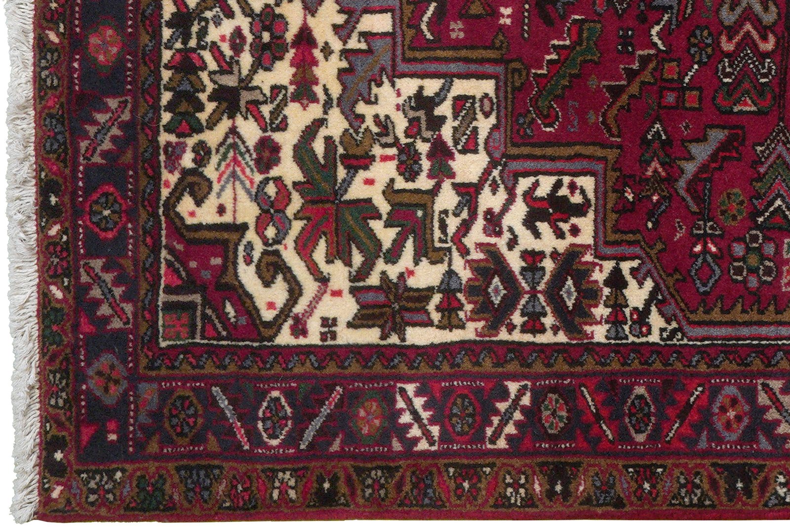 Mehrewan — Hand-knotted, 143x228 cm, Red, 100% Virgin Wool | View 3