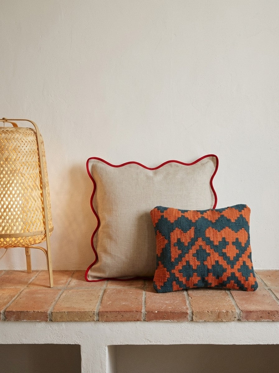 Kelim Kissen — Handmade, 40x40 cm, Multicolor, 100% Virgin Wool | Back view