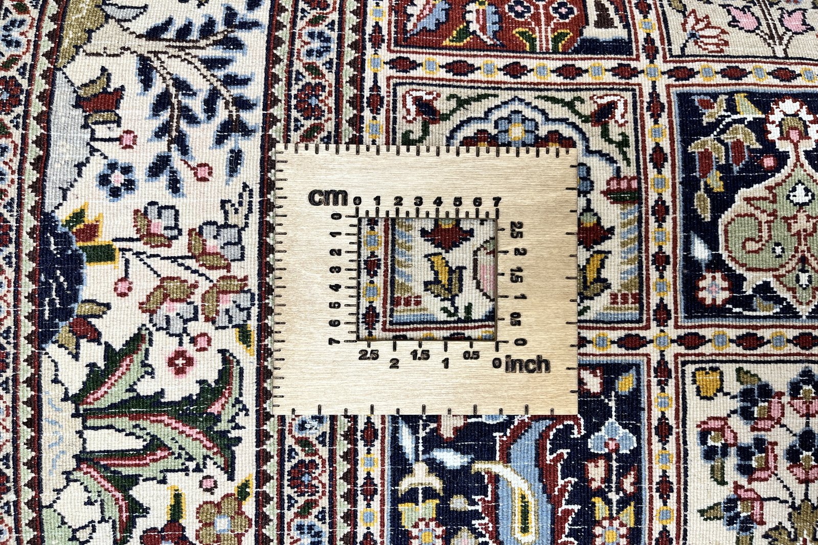 Moud Felder — Hand-knotted, 148x197 cm, Multicolor, 100% Virgin Wool | View 11
