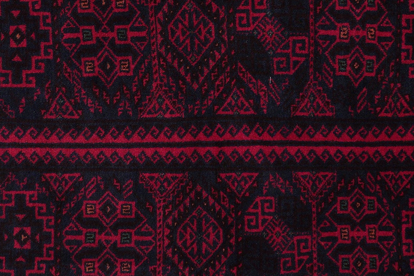 Belutch — Hand-knotted, 137x185 cm, Red, 100% Virgin Wool | View 6