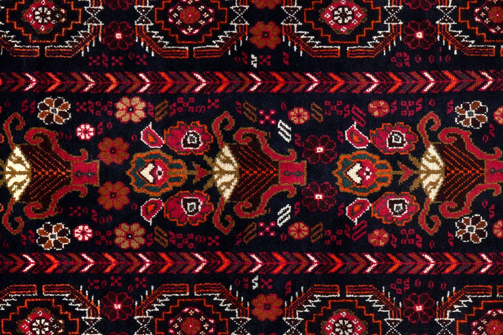 Belutch — Hand-knotted, 103x192 cm, Black, 100% Virgin Wool | View 6