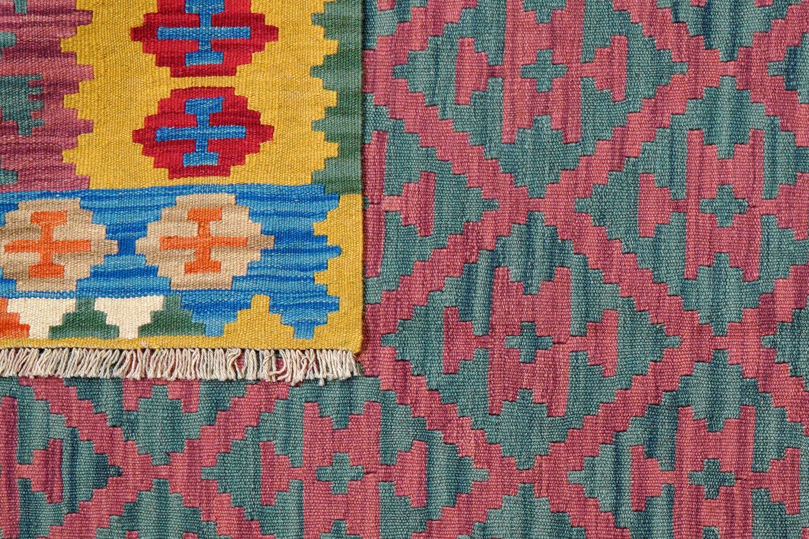 Kelim Gashgai — Handmade, 151x193 cm, Pink, 100% Virgin Wool | View 6