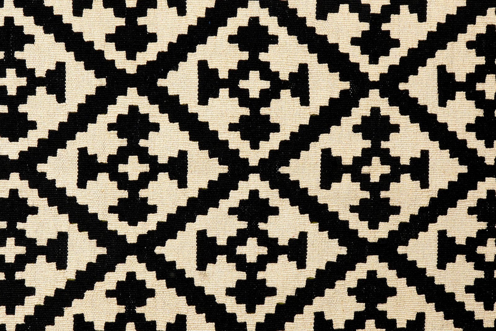 Kelim Gashgai — Handmade, 156x202 cm, Black, 100% Virgin Wool | View 5