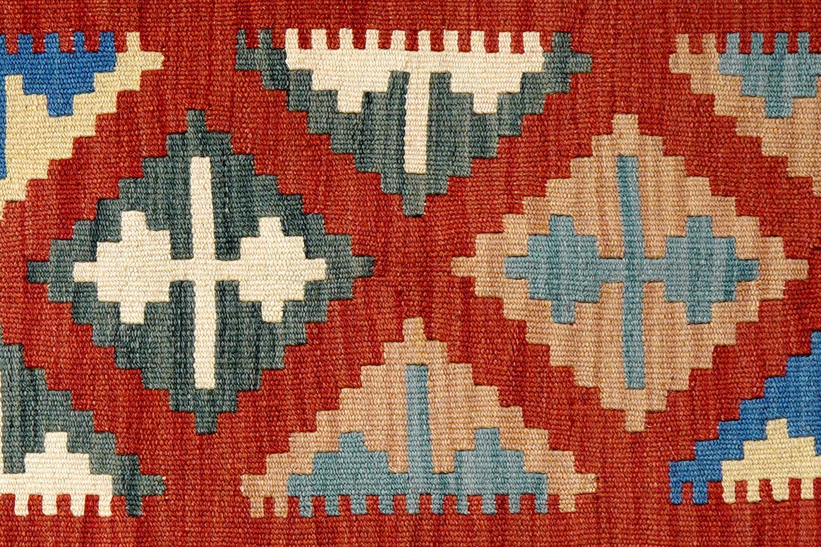 Kelim Gashgai — Handmade, 85x127 cm, Red, 100% Virgin Wool | View 5