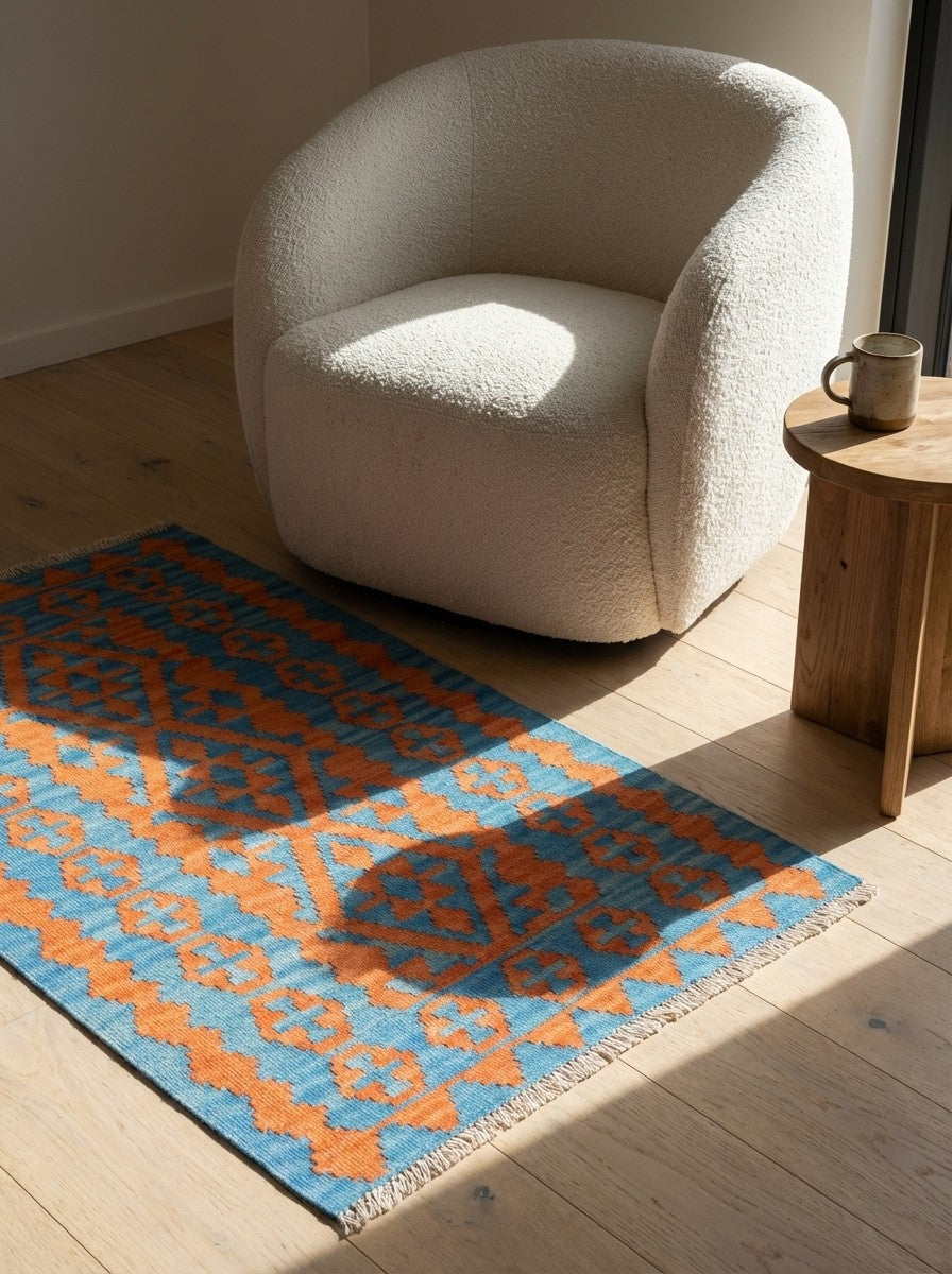 Kelim Gashgai — Handmade, 89x127 cm, Orange, 100% Virgin Wool | Detail view