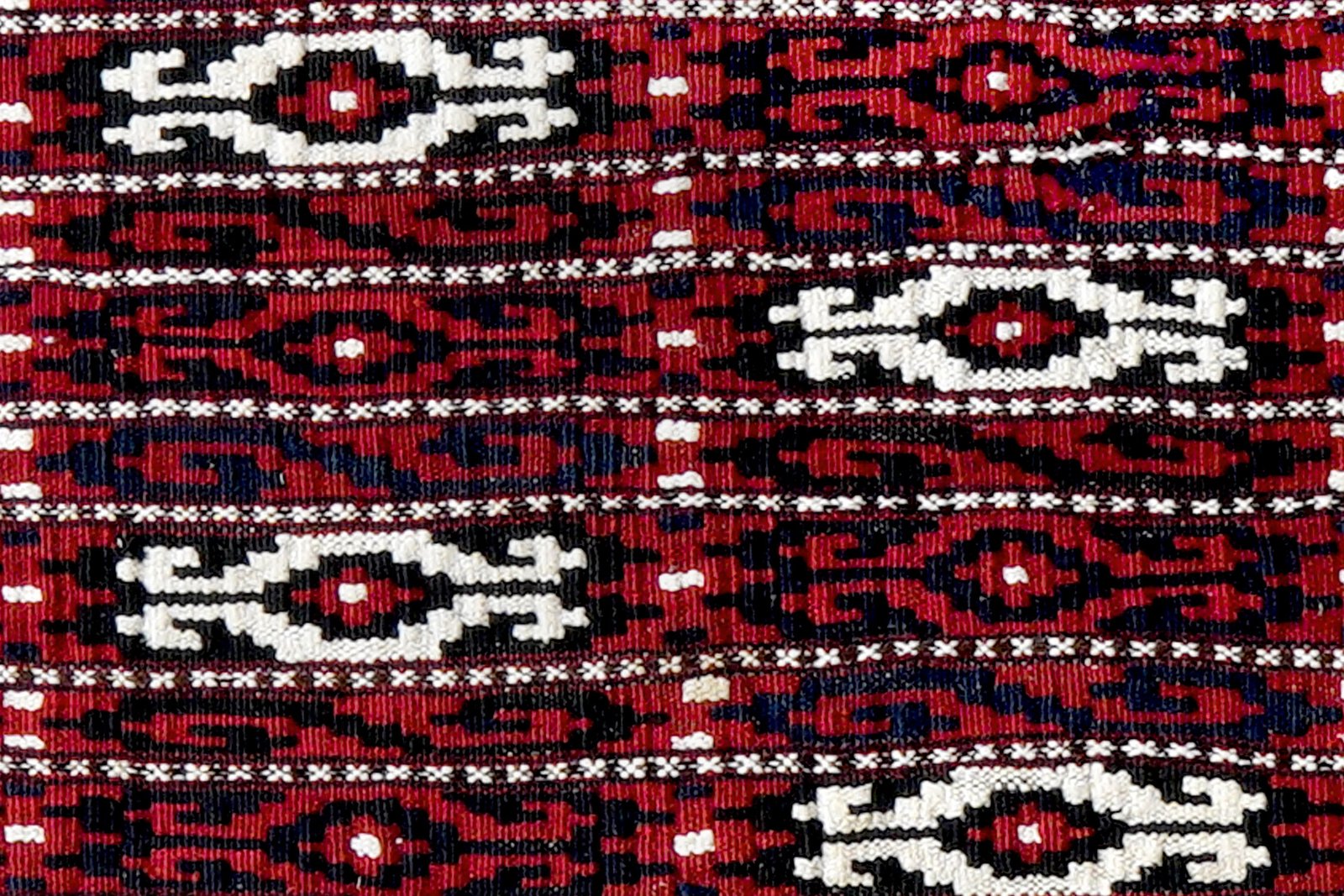 Kelim Turkman — Handmade, 116x50 cm, Red, 100% Virgin Wool | View 5