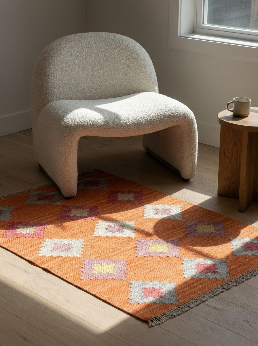 Kelim Gashgai — Handmade, 62x89 cm, Orange, 100% Virgin Wool | Detail view