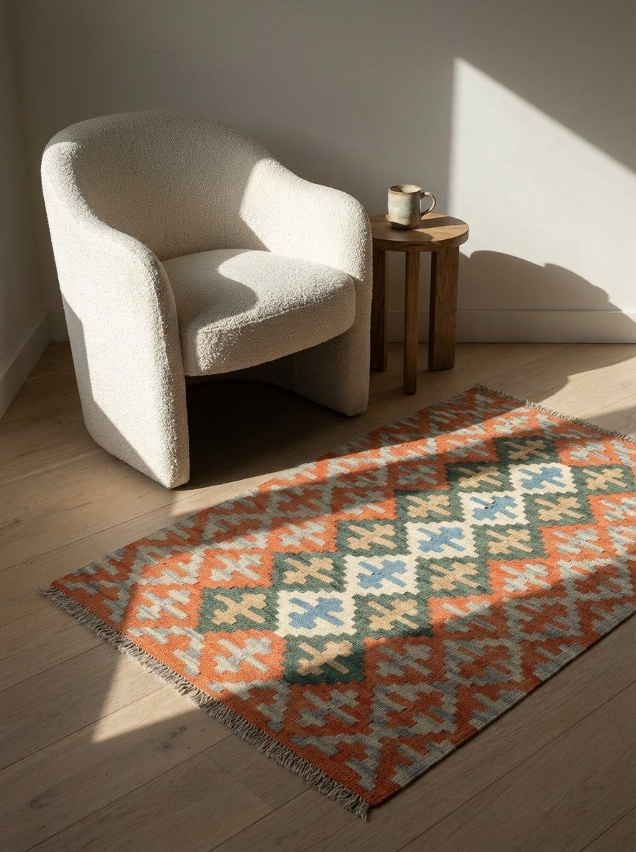 Kelim Gashgai — Handmade, 89x131 cm, Orange, 100% Virgin Wool | Detail view